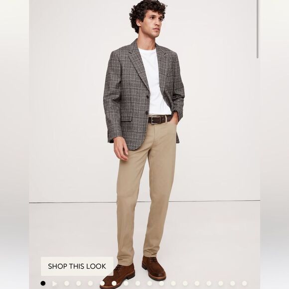 Banana Republic Traveler Athletic Tapered Fit 5 pocket style pants size 30/32. - Picture 1 of 8